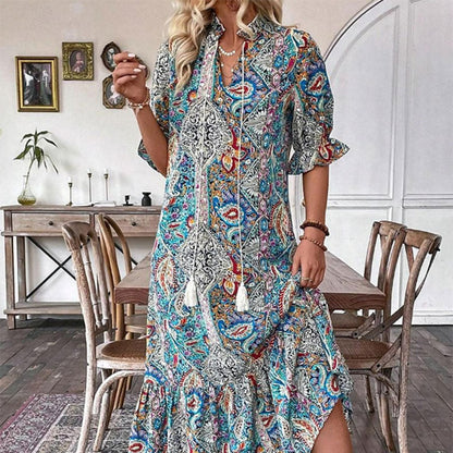 🌸 Ditsy Floral V-Neck Dress — Delicate Print | Short Sleeve