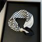 🧣 Magnetic Pearl Scarf – No-Tie, Soft, Lightweight ✅