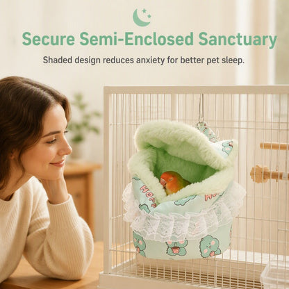 🐹 Warm Hanging Nest for Small Pets: Plush, Cozy, Semi-Enclosed, with Hooks